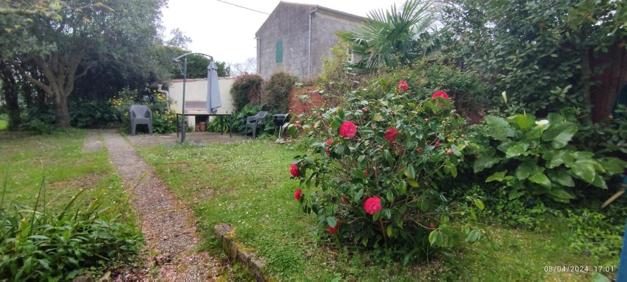 Maison familiale pour 10 personnes au centre à St Georges d'Oleron - B&B Saint-Georges-d'Oléron