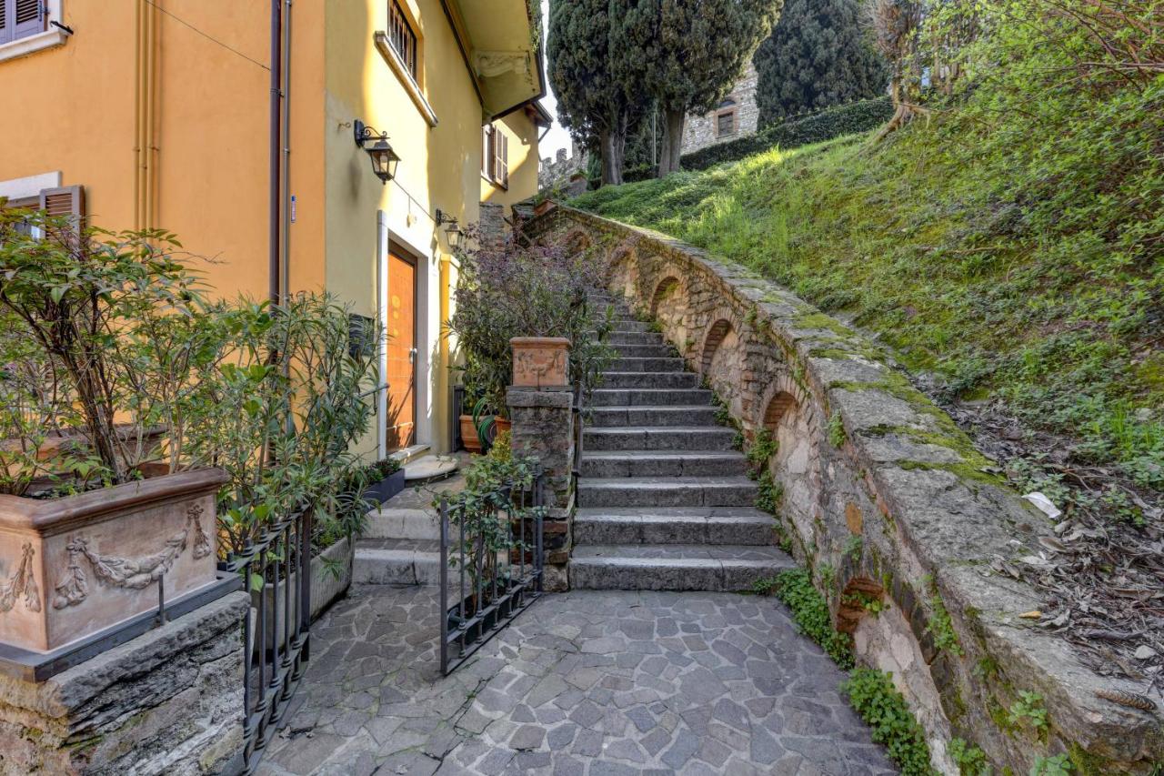 Castello Luxury Apartments - Rosa - B&B