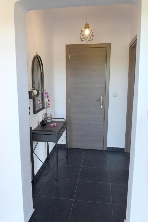 Tolis home kanali - Ferienwohnung