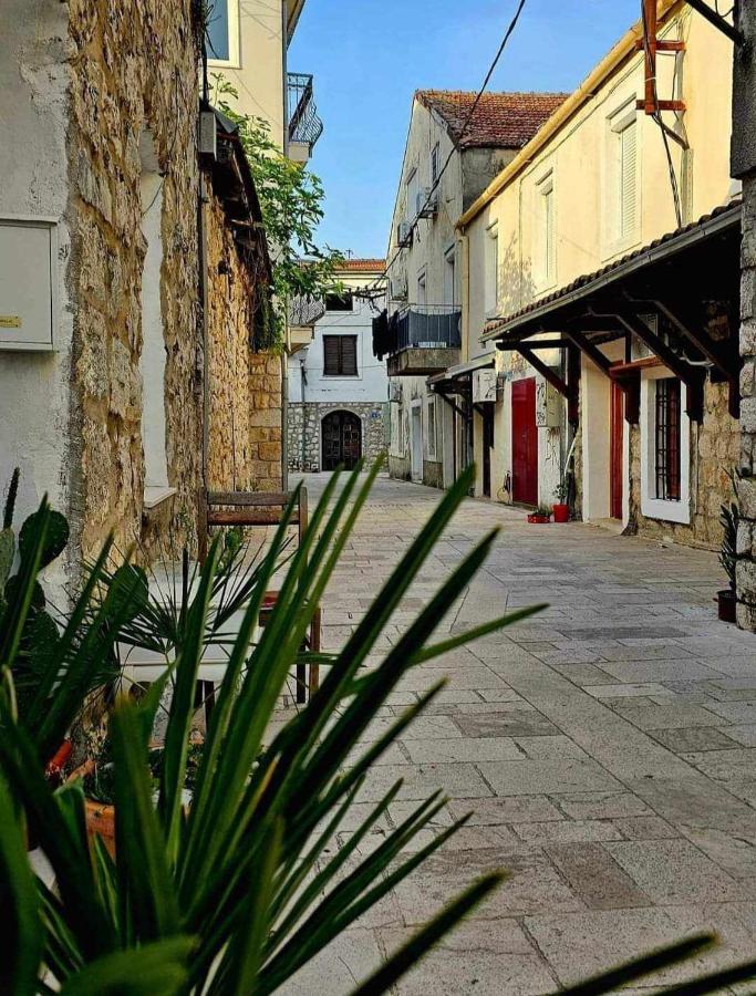 B&B Trebinje - APARTMAN ANDJELIC - Bed and Breakfast Trebinje