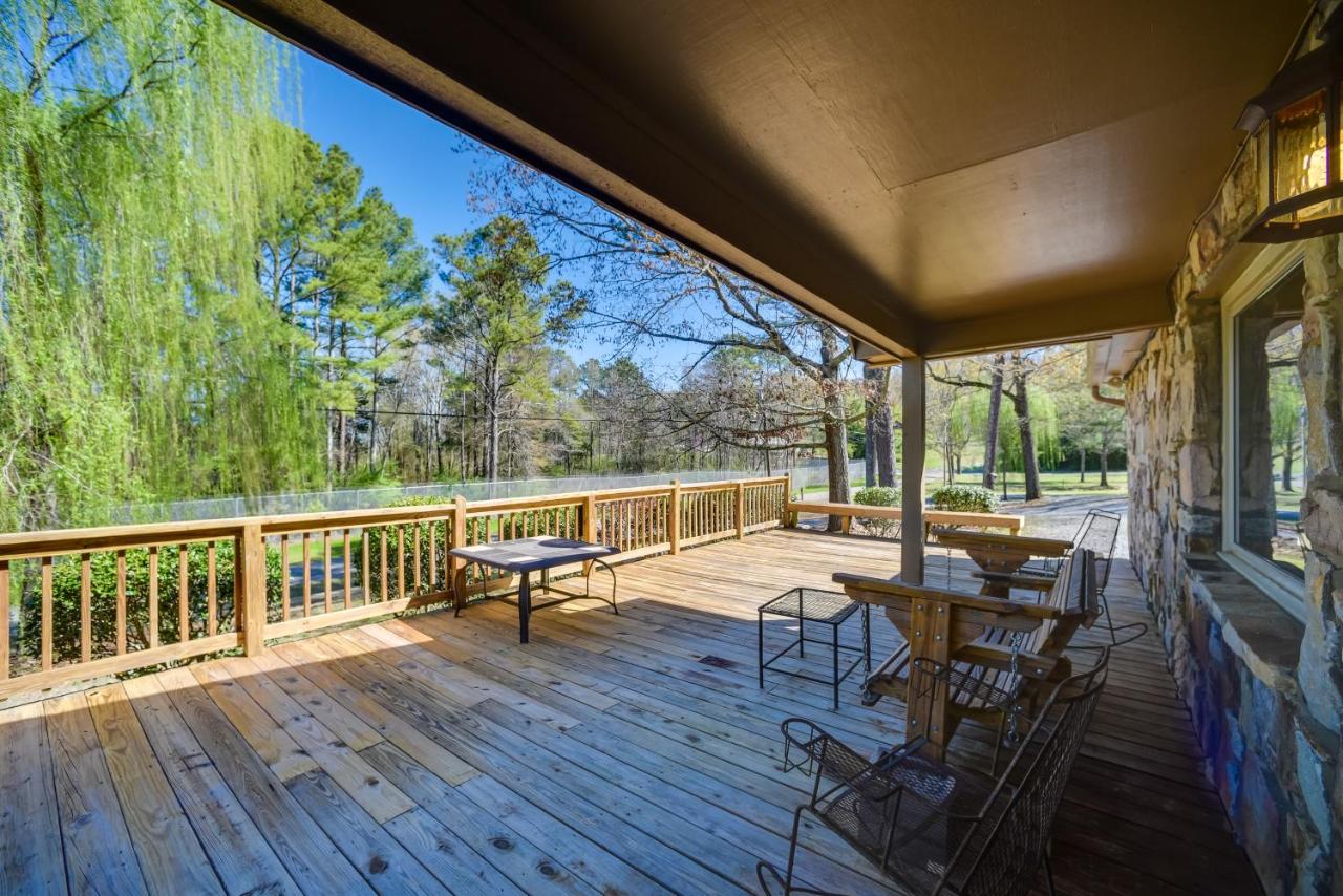 Quiet Guntersville Cottage Near Lake Boat Parking - Bed and Breakfast