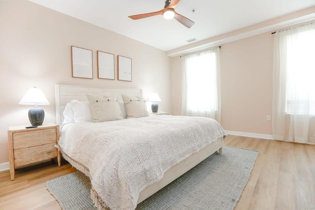 Sojourn Sanctuary Seaside Escape 3 BR - B&B