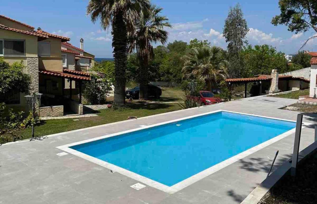 Posidi pool apartment - B&B