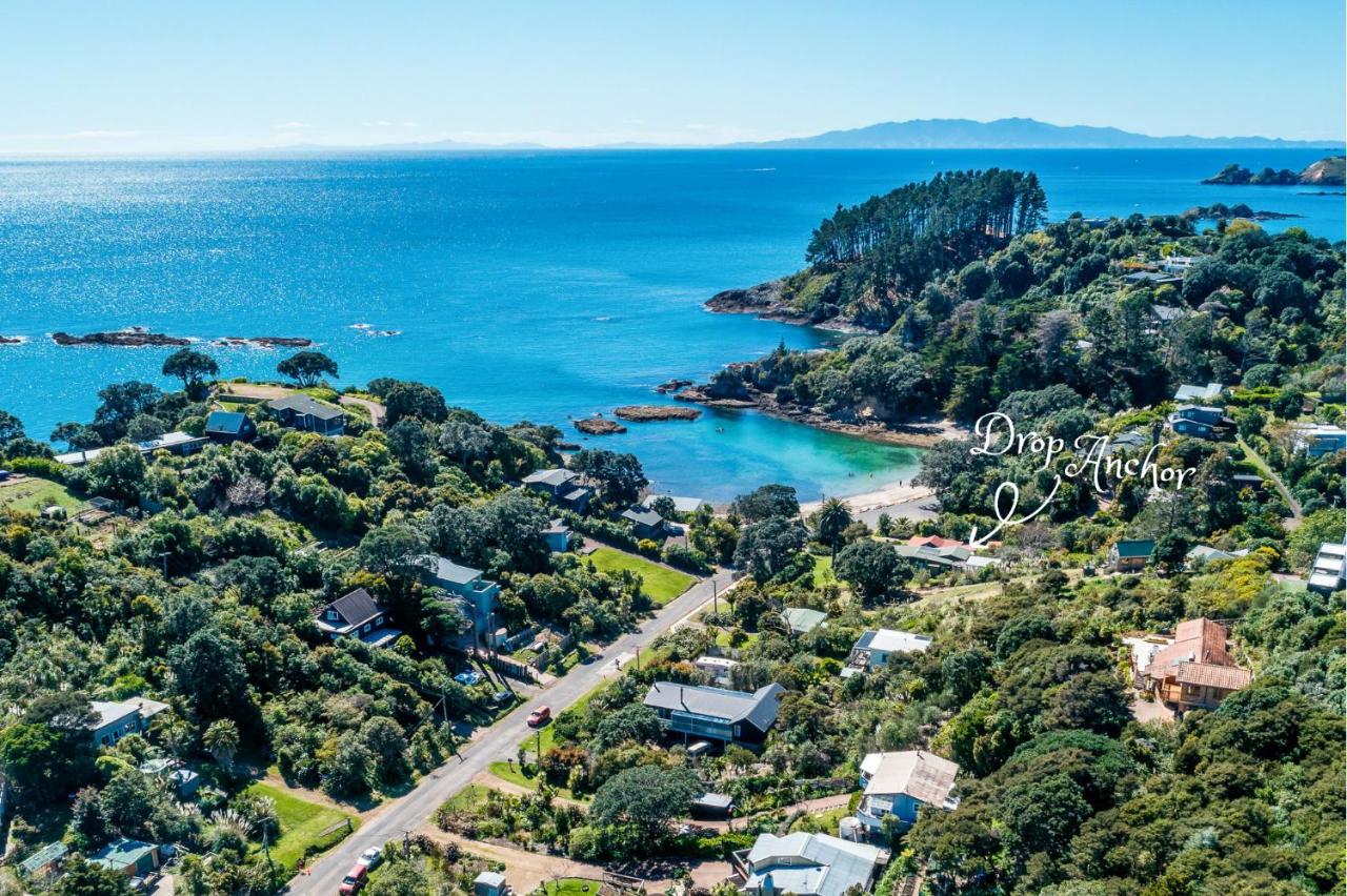 Drop Anchor at Enclosure Bay Beach by Waiheke Unlimited - B&B