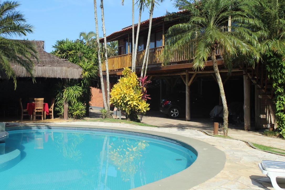 North Shore Maresias Studios p 2 3 e 4 pessoas 2 quadras da praia mini cozinha completa tv ar cond wifi estacionamento roupa de cama e banho - B&B Maresias