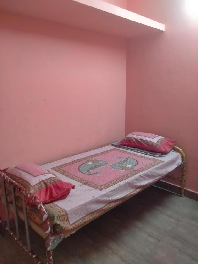 B&B Tiruvannamalai - Shiva guest house - Bed and Breakfast Tiruvannamalai