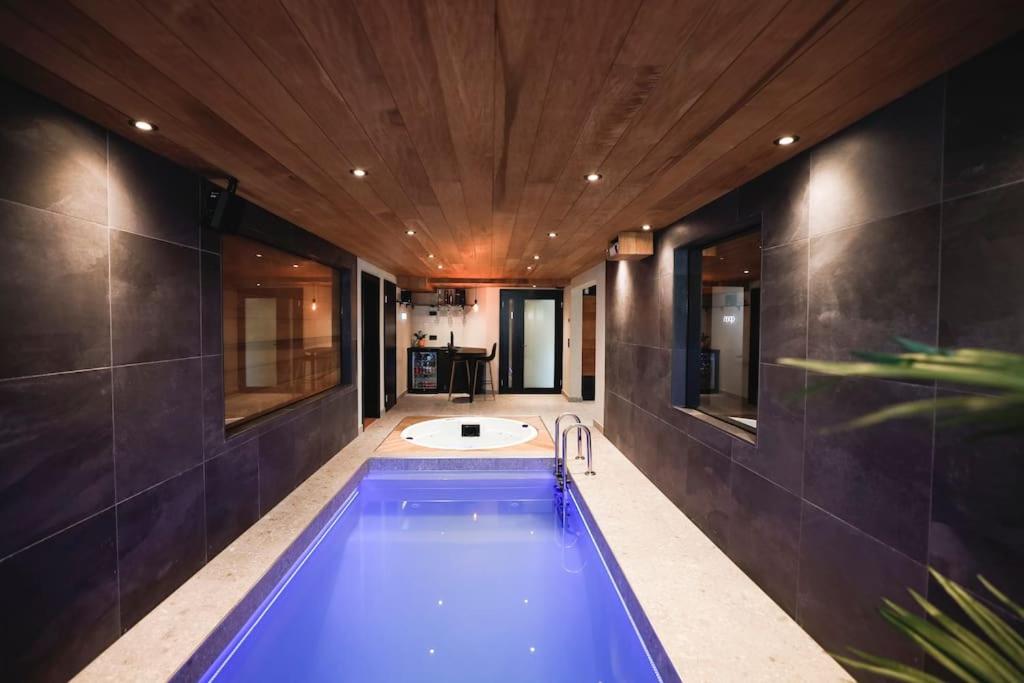 Eteläisen keskustan luksusta tarjoava helmi omalla spa-osastolla - B&B Joensuu