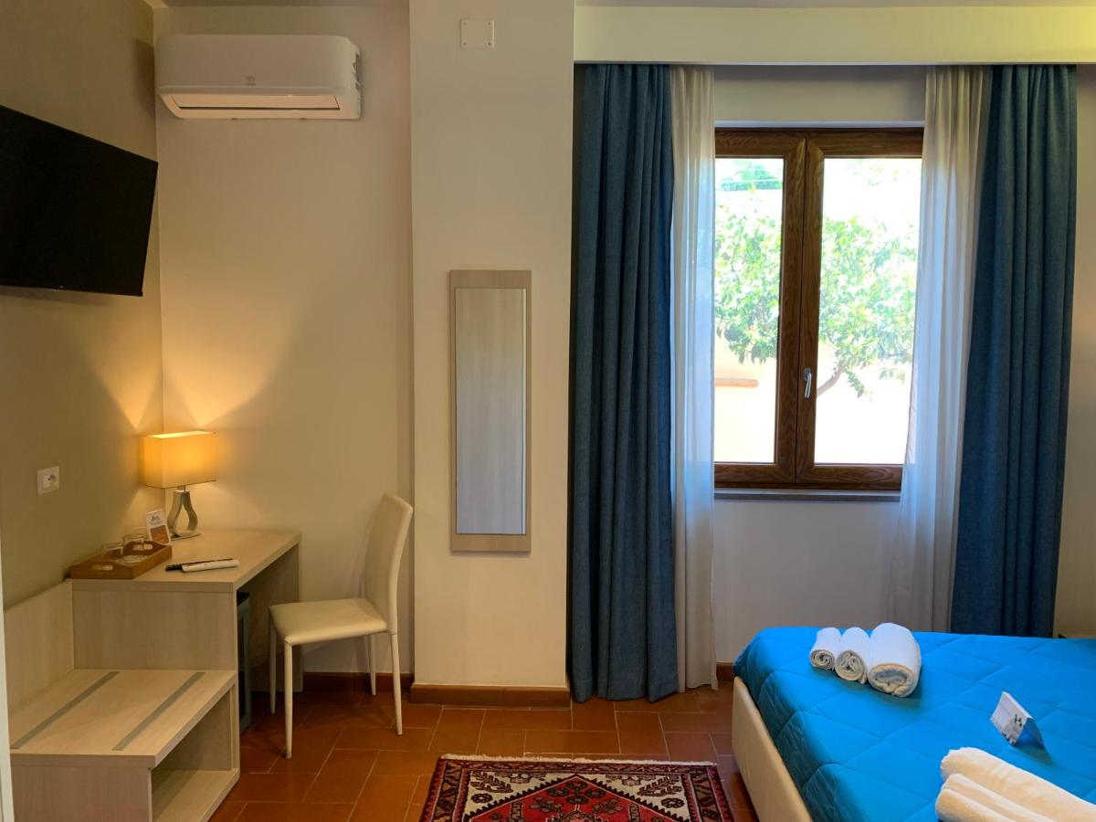 Twin Room with Private Bathroom