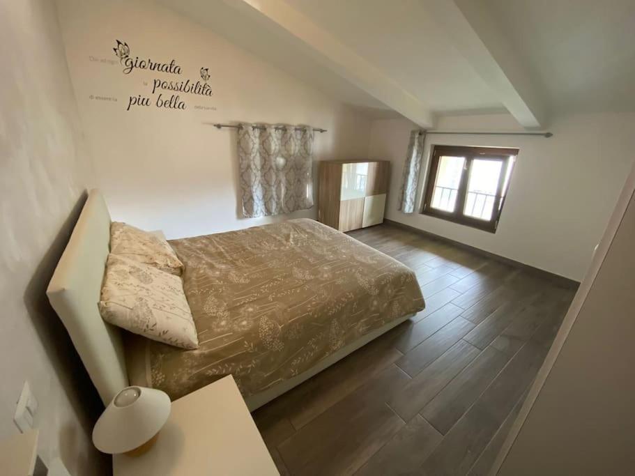 B&B Porto Ceresio - appartamento Casa del Sole - Bed and Breakfast Porto Ceresio