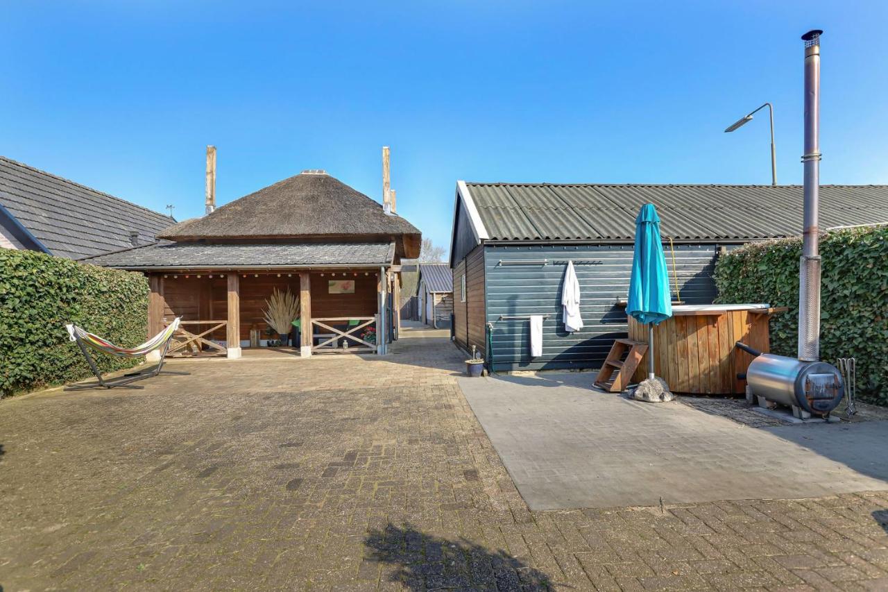 Hanendorper Hoeve - gastenhuisje bij monumentale boerderij - B&B