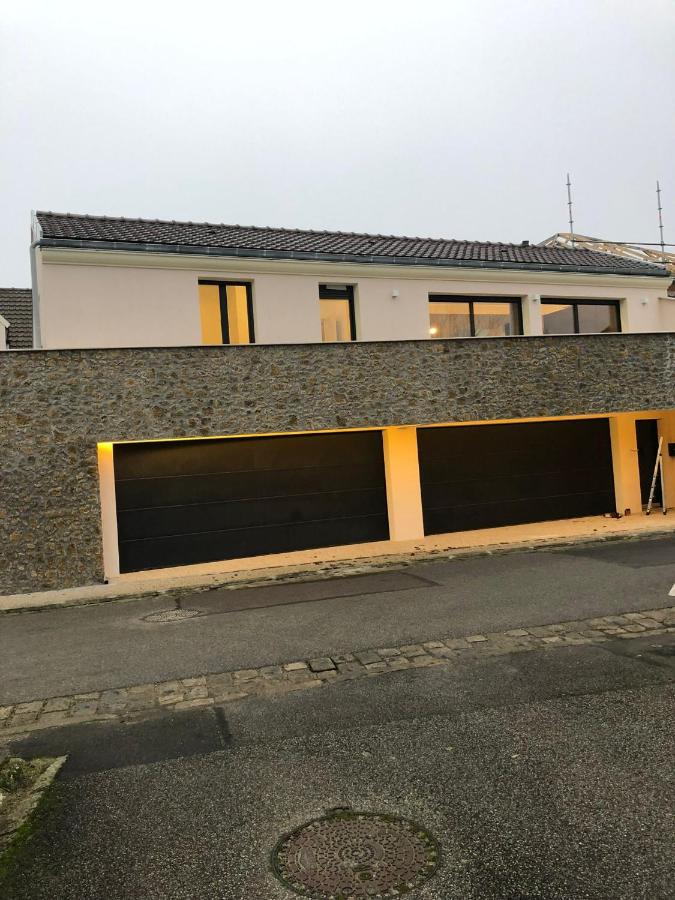 Appartement neuf 2 chambres 8 couchages - FETES INTERDITES proche sonelo - B&B Les Alluets-le-Roi