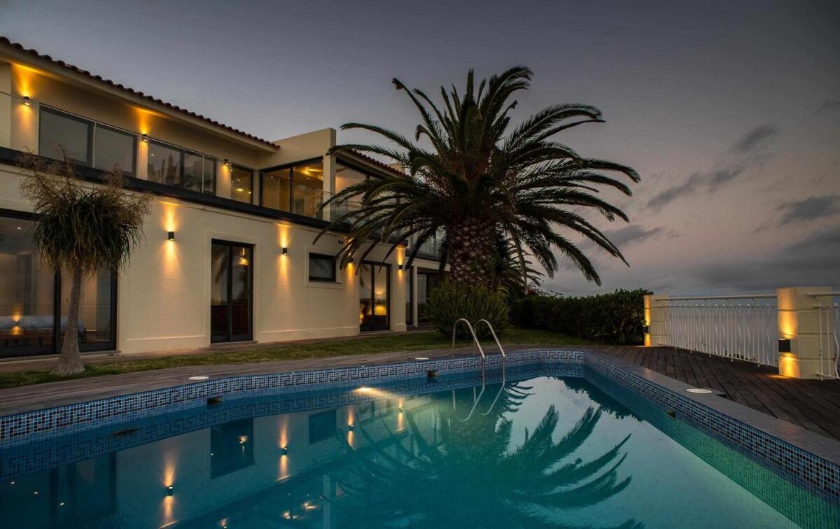 B&B Caniço - Zula House - Stunning designer villa in spectacular location - Bed and Breakfast Caniço