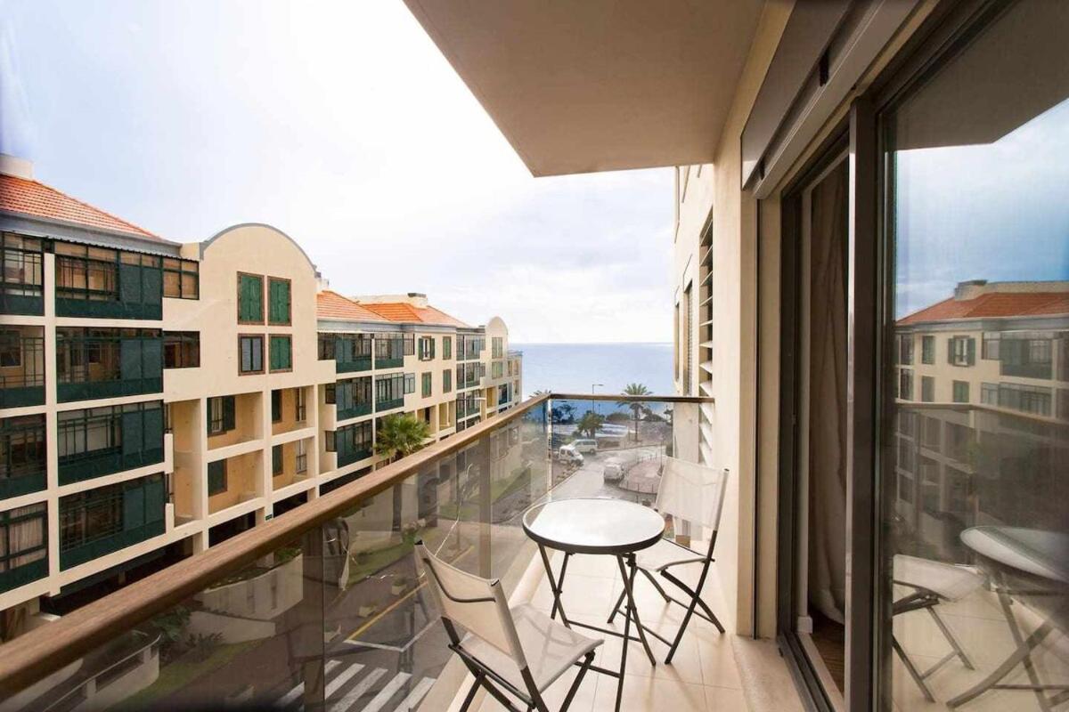 B&B Palmeira - Elena's Apartment - Nice sea views - Bed and Breakfast Palmeira