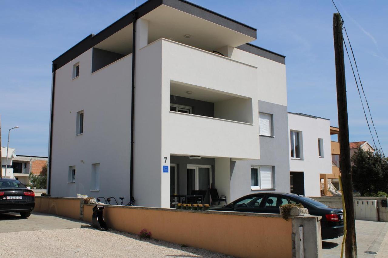 Villa SEVEN - Bed and Breakfast