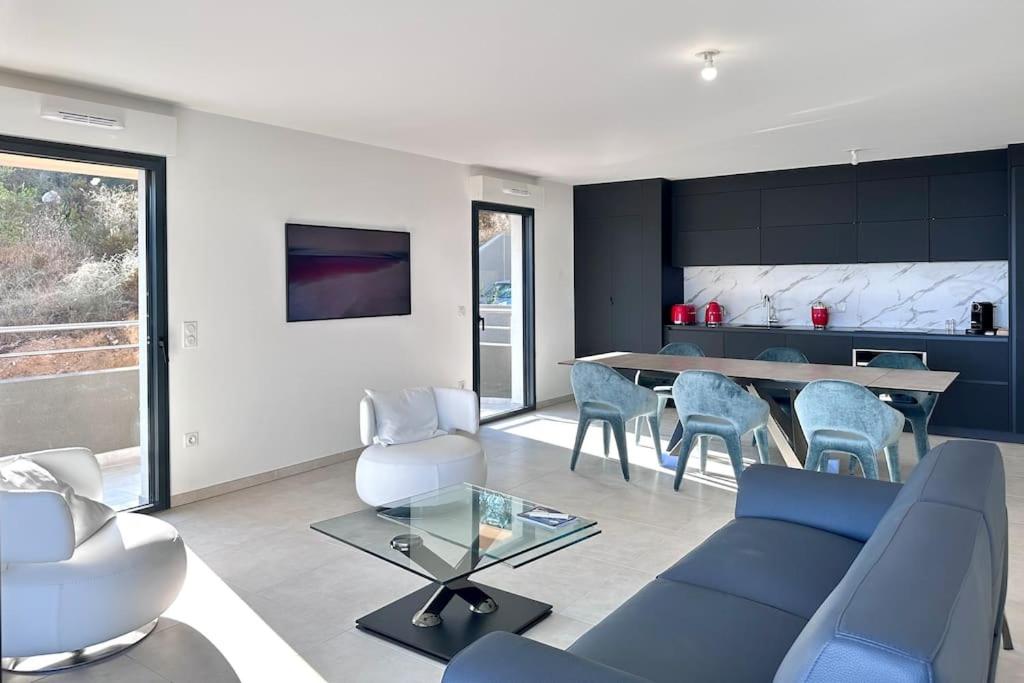 t4 avec terrasse face mer - Chambres d’hôtes Ajaccio
