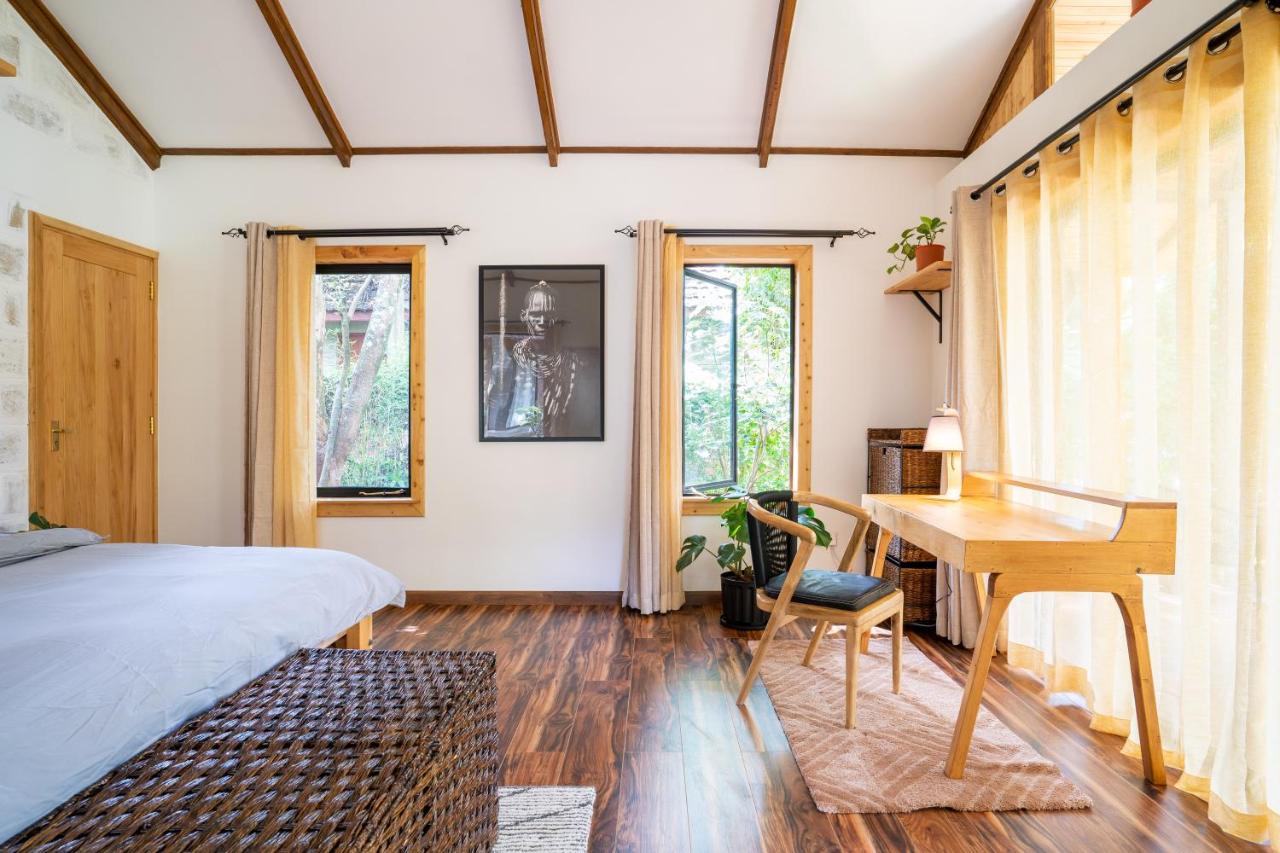 Deluxe Bungalow with Garden View