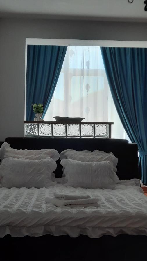 B&B Cugir - Apartament Centru - Bed and Breakfast Cugir