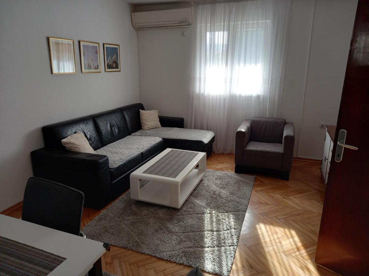 B&B Podgorica - Stan u maslinama - Bed and Breakfast Podgorica