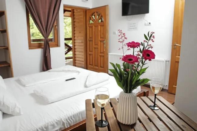 Double Room with Private Bathroom