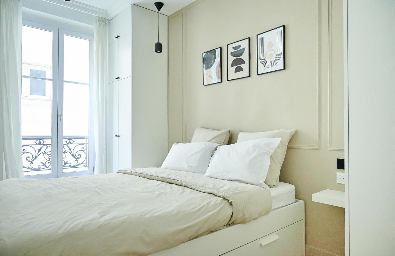 Luxury apartment 1min from Eiffel Tower - Chambres d’hôtes Paris