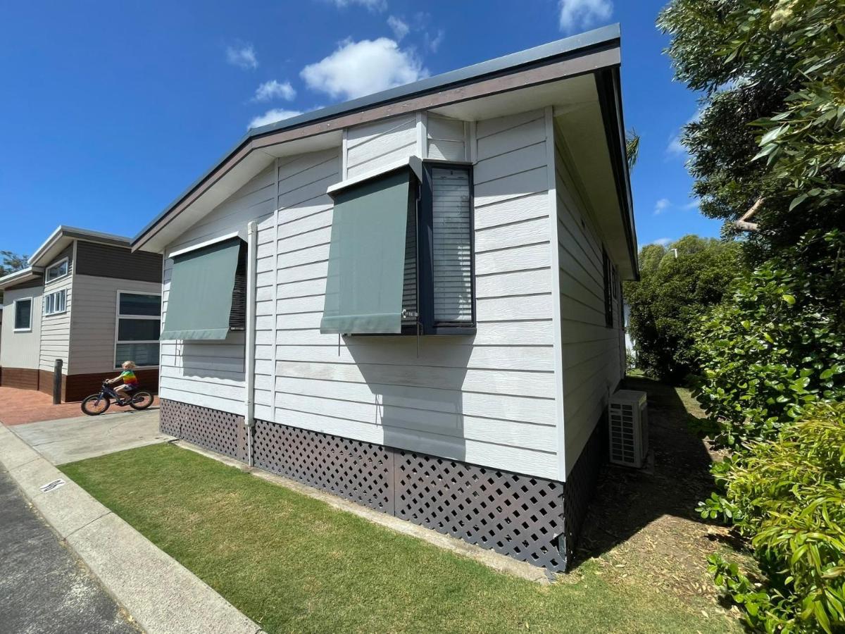Budgie Smuggler - Cabin 96 Geographe Bay Holiday Park - Ferienwohnung