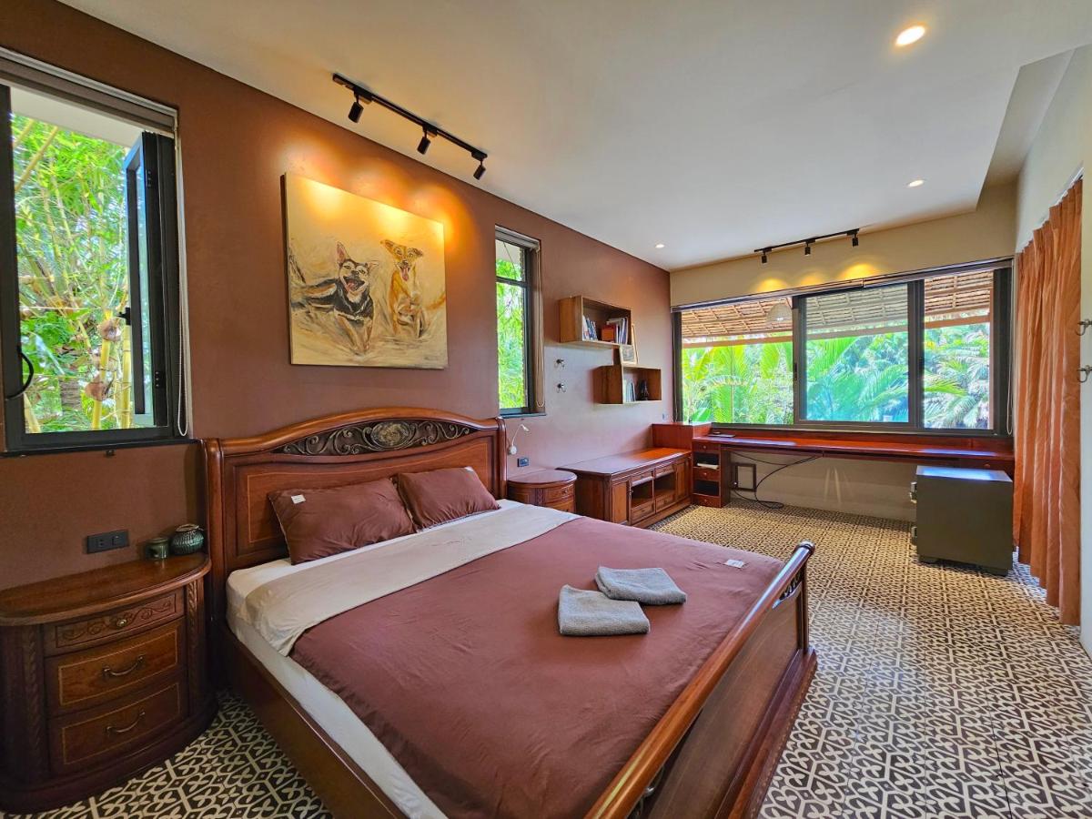 King Room with Balcony