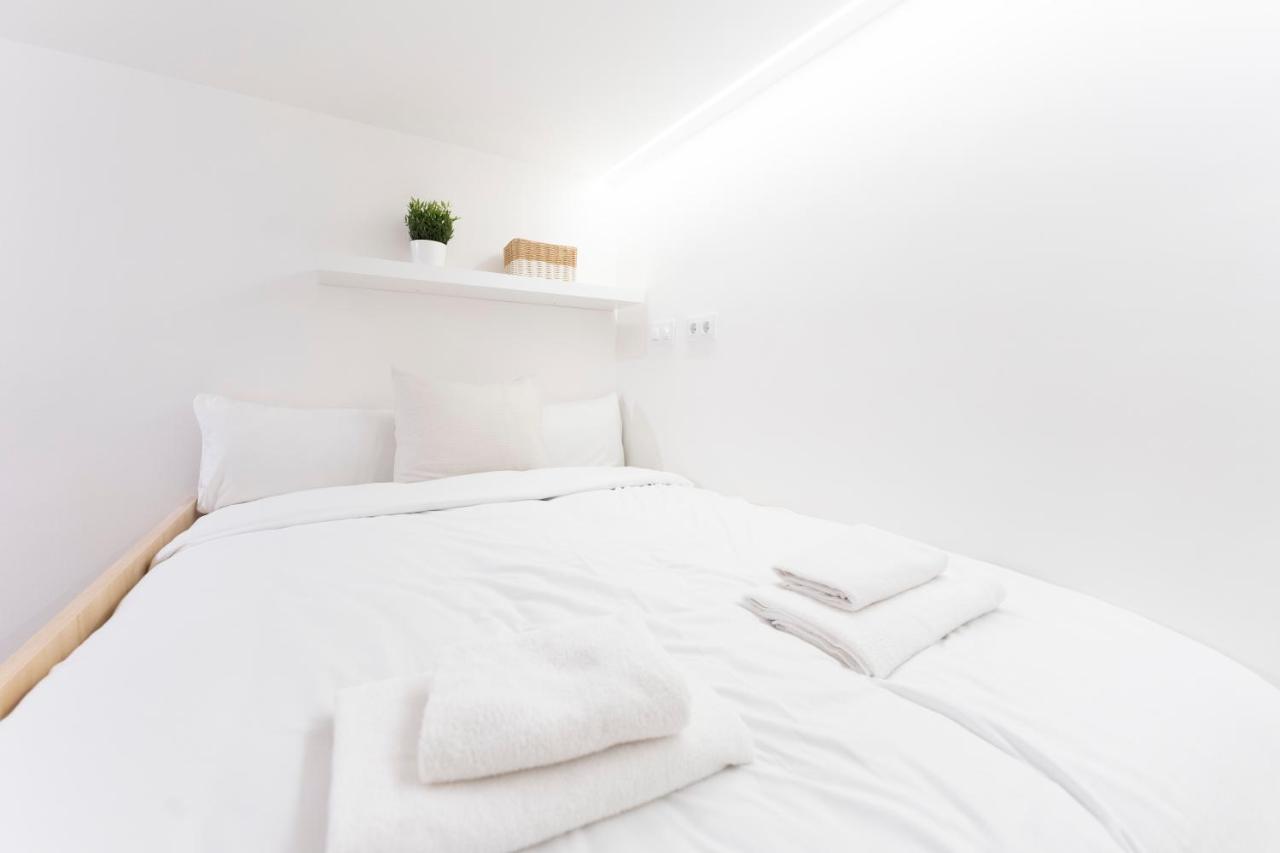 Cozy Triplex en Malasaña - B&B
