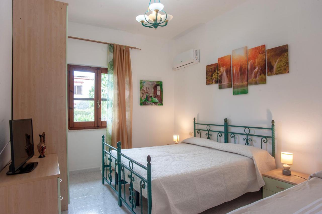 Double Room with Private External Bathroom