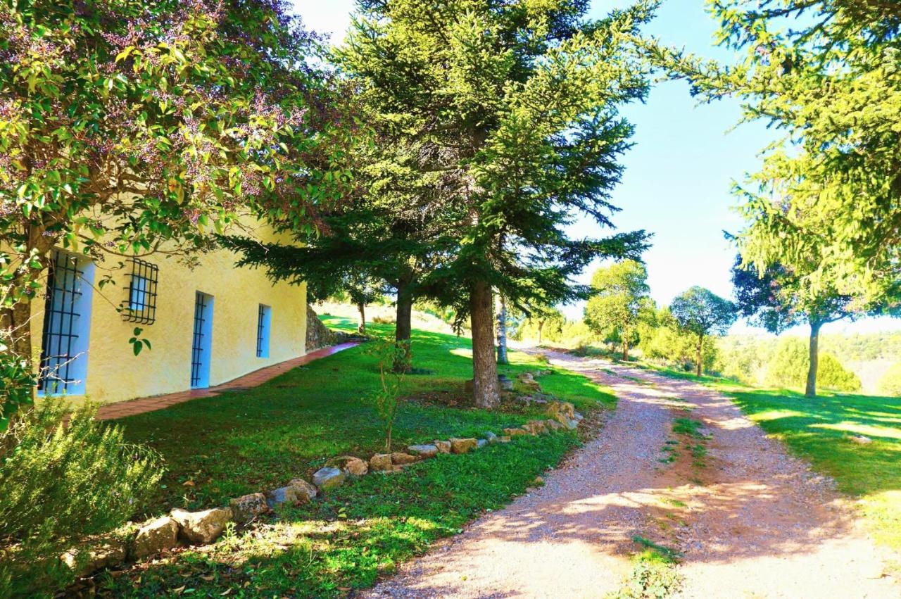 Masía Finca La Sazadilla con Piscina - Ferienwohnung