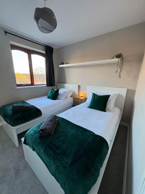 B&B Burgess Hill - Cosy Home In The Heart Of Sussex - Bed and Breakfast Burgess Hill