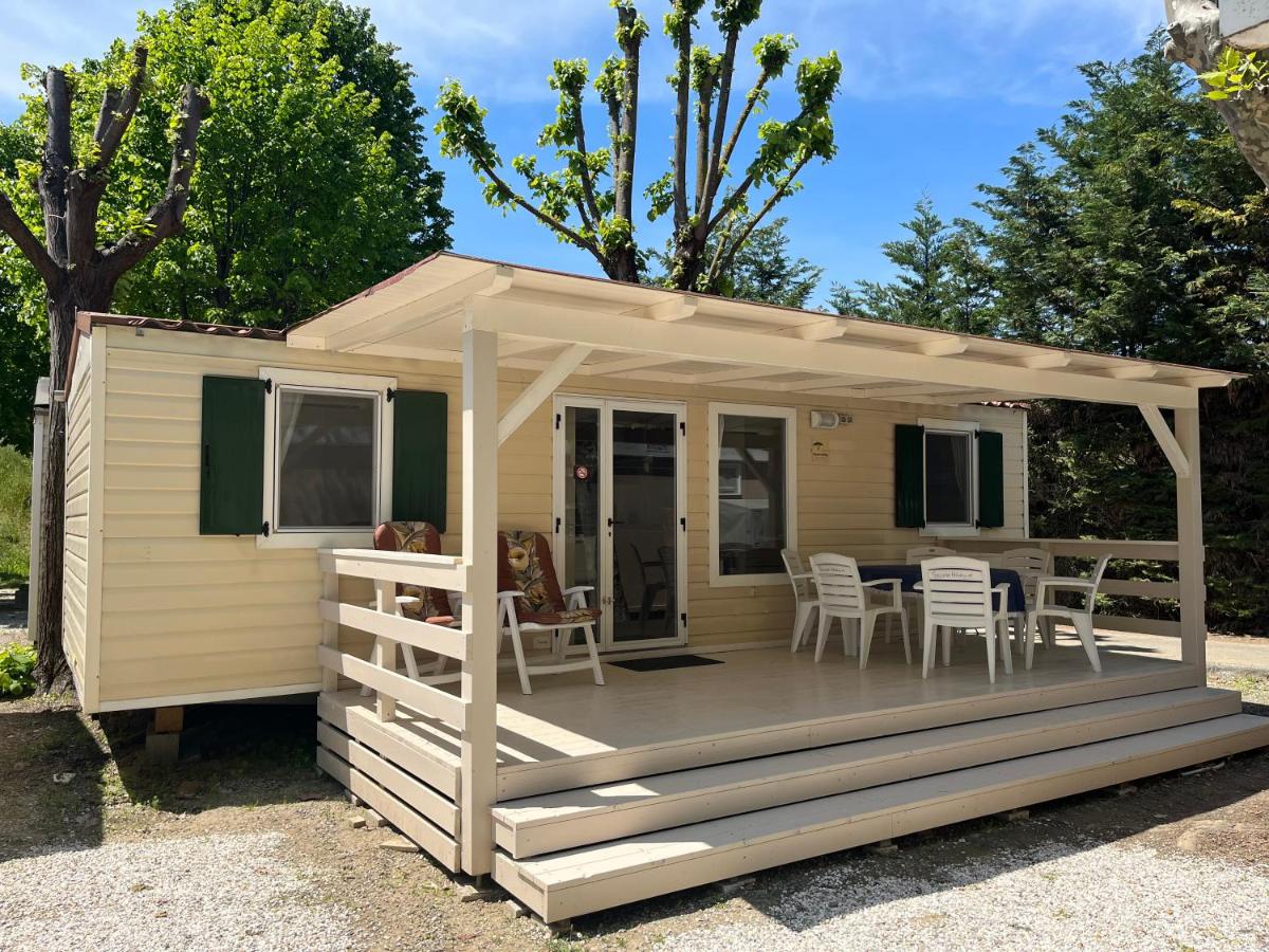 Chalet Camping River Italië met 3 slaapkamers - B&B