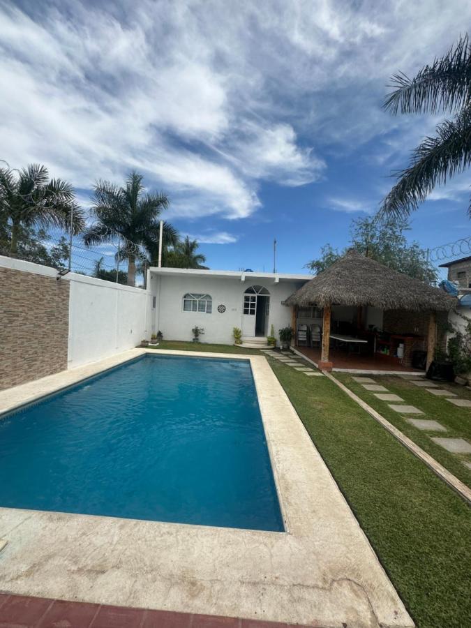 Casa Gaviota Casa Con Alberca y Palapa - B&B Tequesquitengo