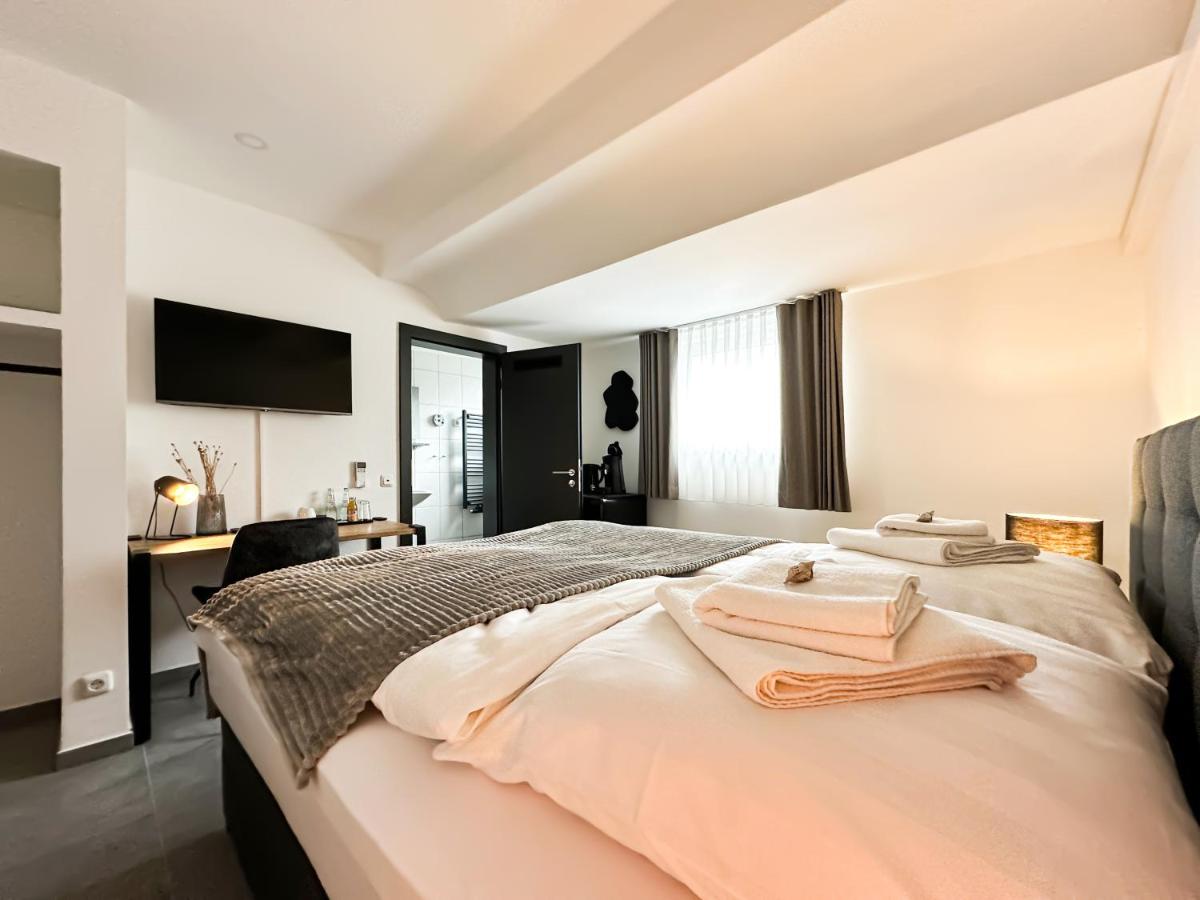 Si-View Doppelzimmer Zimmer 10 - Hotel - Chambres d’hôtes Siegen