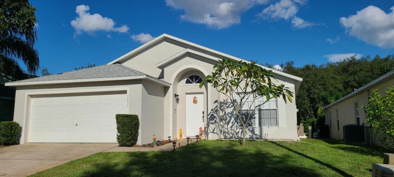 Home Close to Disney Parks/Amazing Private Pool - B&B