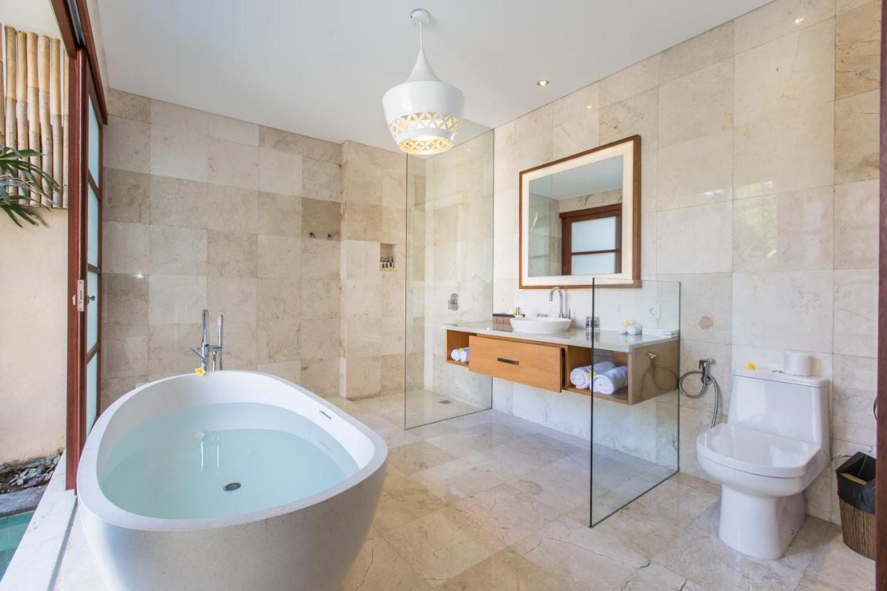 Two-Bedroom Villa with Private Pool and 6 mins walk to the beach