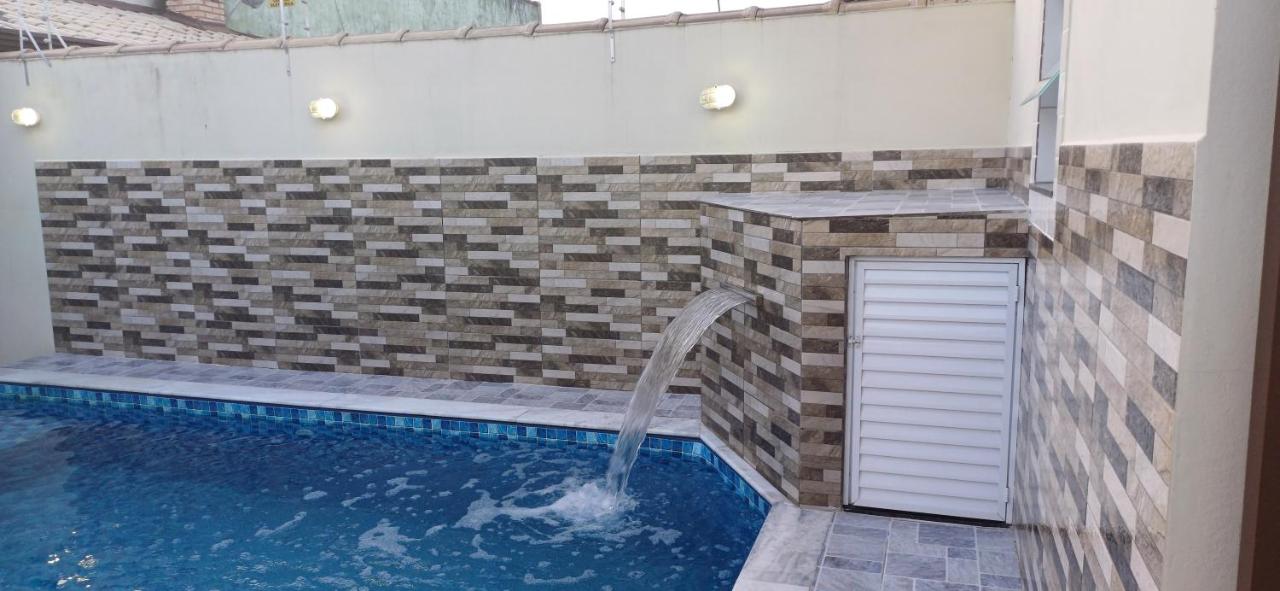 Casa Praiana - Piscina, churrasqueira, Wi-Fi, espaço amplo, garagem, lado praia - Chambres d'hôtes Itanhaém