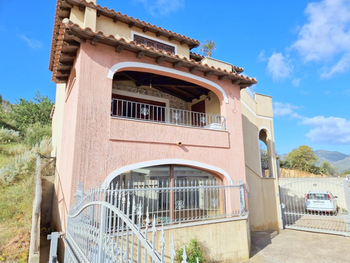 Viola House - B&B Villasimius