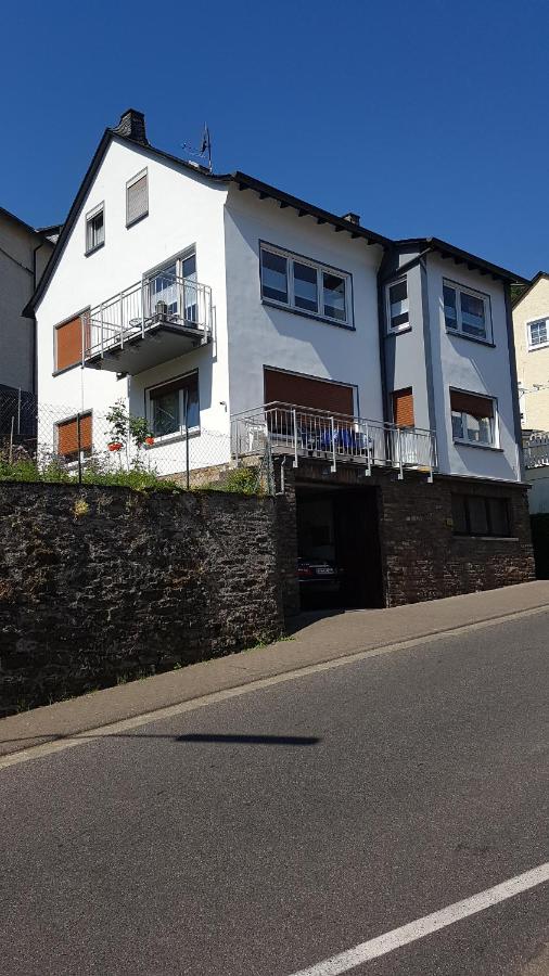 Haus Burgfee, EG - B&B