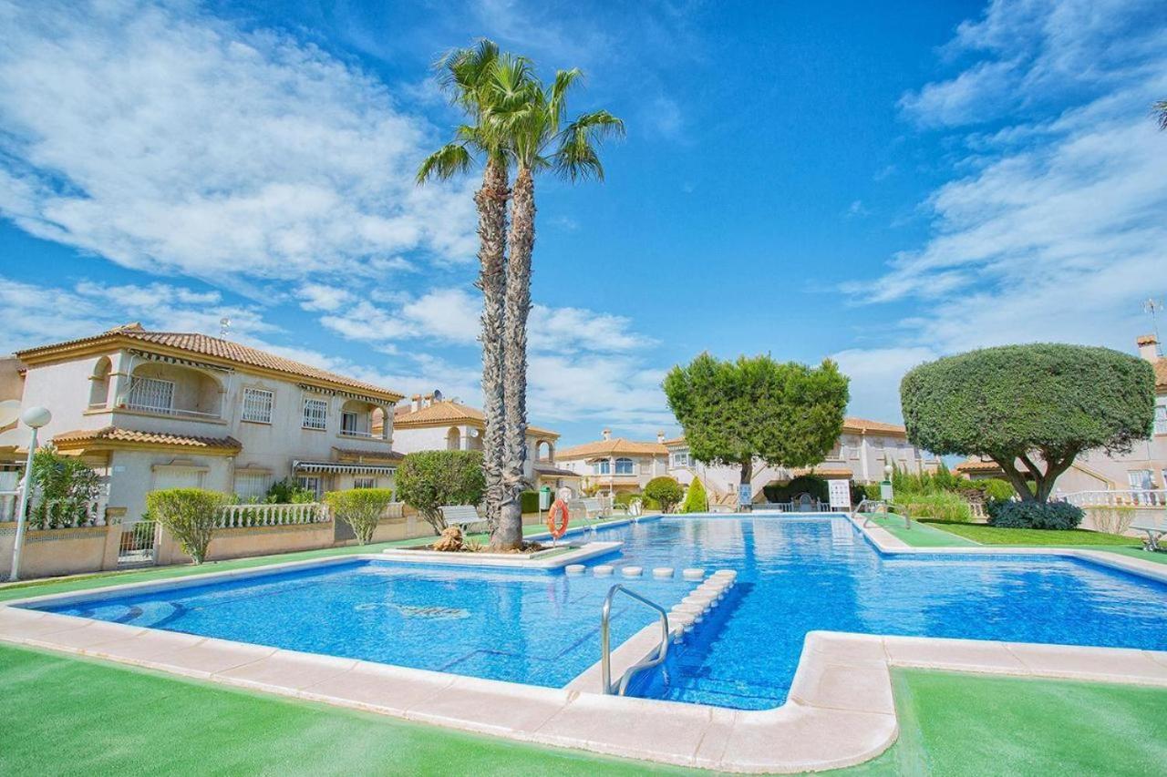 Maravillosa terraza con vistas al mar, La Mata - B&B
