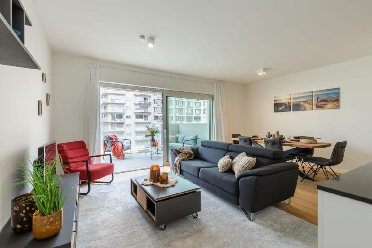 Lovely apartment with terrace and sea view - Bed and Breakfast Oostende