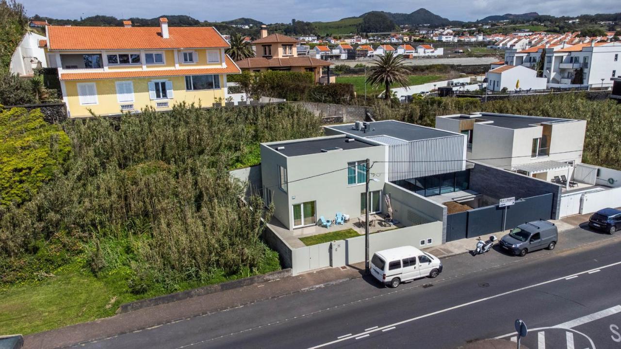 Beach Front Villa - Bed and Breakfast Ponta Delgada