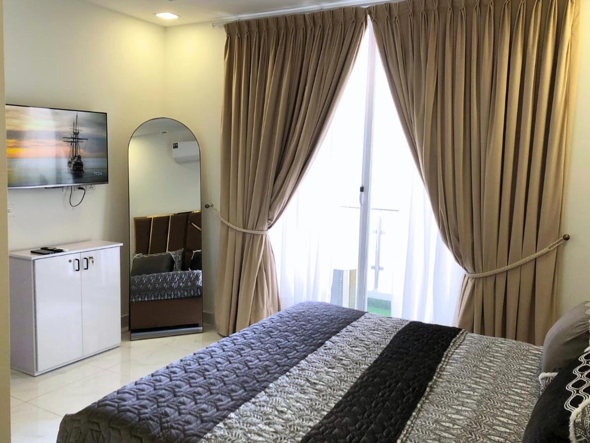 B&B Lahore - 1,2 & 3 BHK Luxury Apartments at Zameen Opal - Bed and Breakfast Lahore