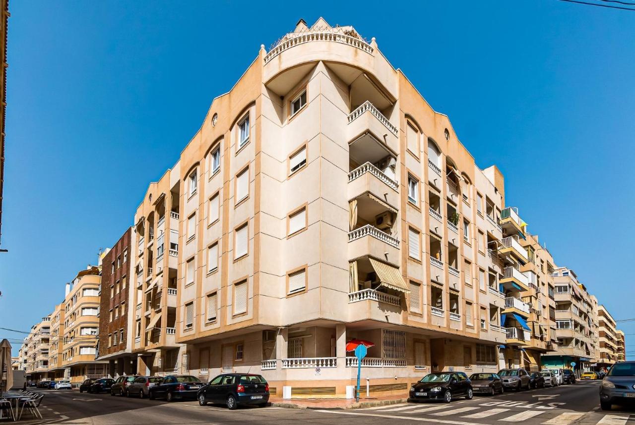 PMT18 - Modern apartment close to beach - B&B Torrevieja