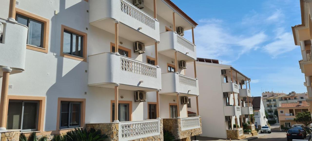 APARTAMENTOS CABRITA - B&B Olhos de Água