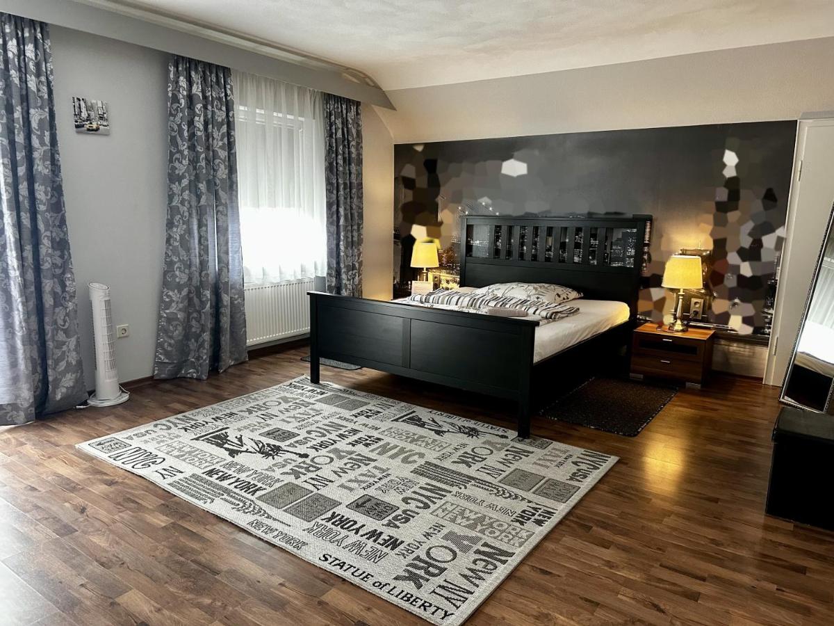 Deluxe Two-Bedroom Apartment with Garden View