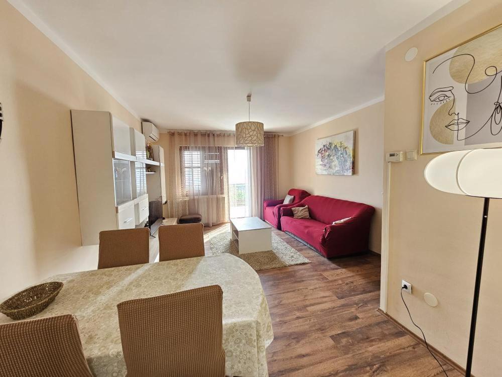 B&B Tići - Dj apartment Kostrena - Bed and Breakfast Tići