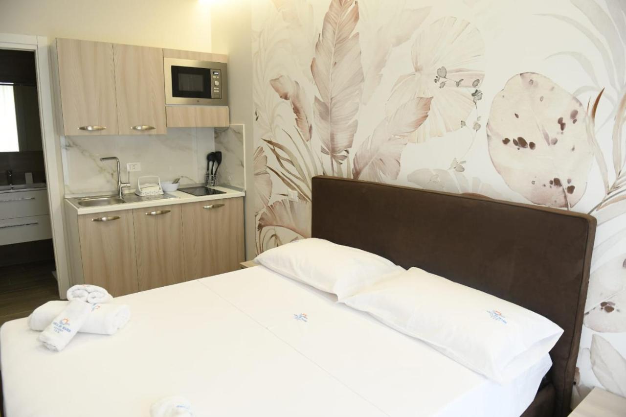 Camera Familiare con Bagno Privato