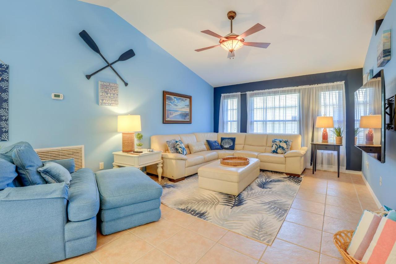 B&B Jensen Beach - Jensen Beach Home with Heated Pool! - Bed and Breakfast Jensen Beach