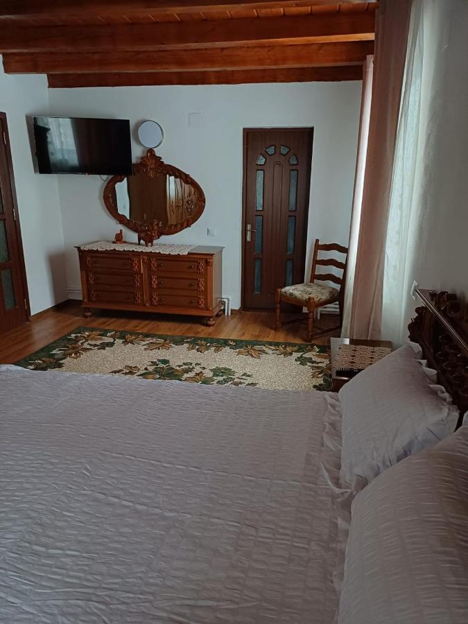 Chambre Deluxe (2 Adultes + 1 Enfant)