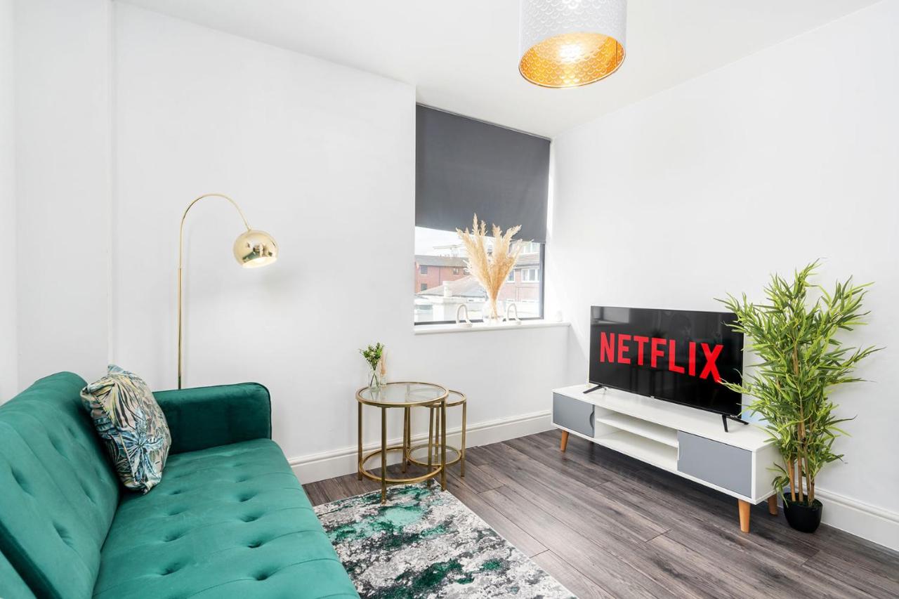 Exclusive One Bedroom Apartment - City Centre - Free Wi-Fi Netflix - Bed and Breakfast